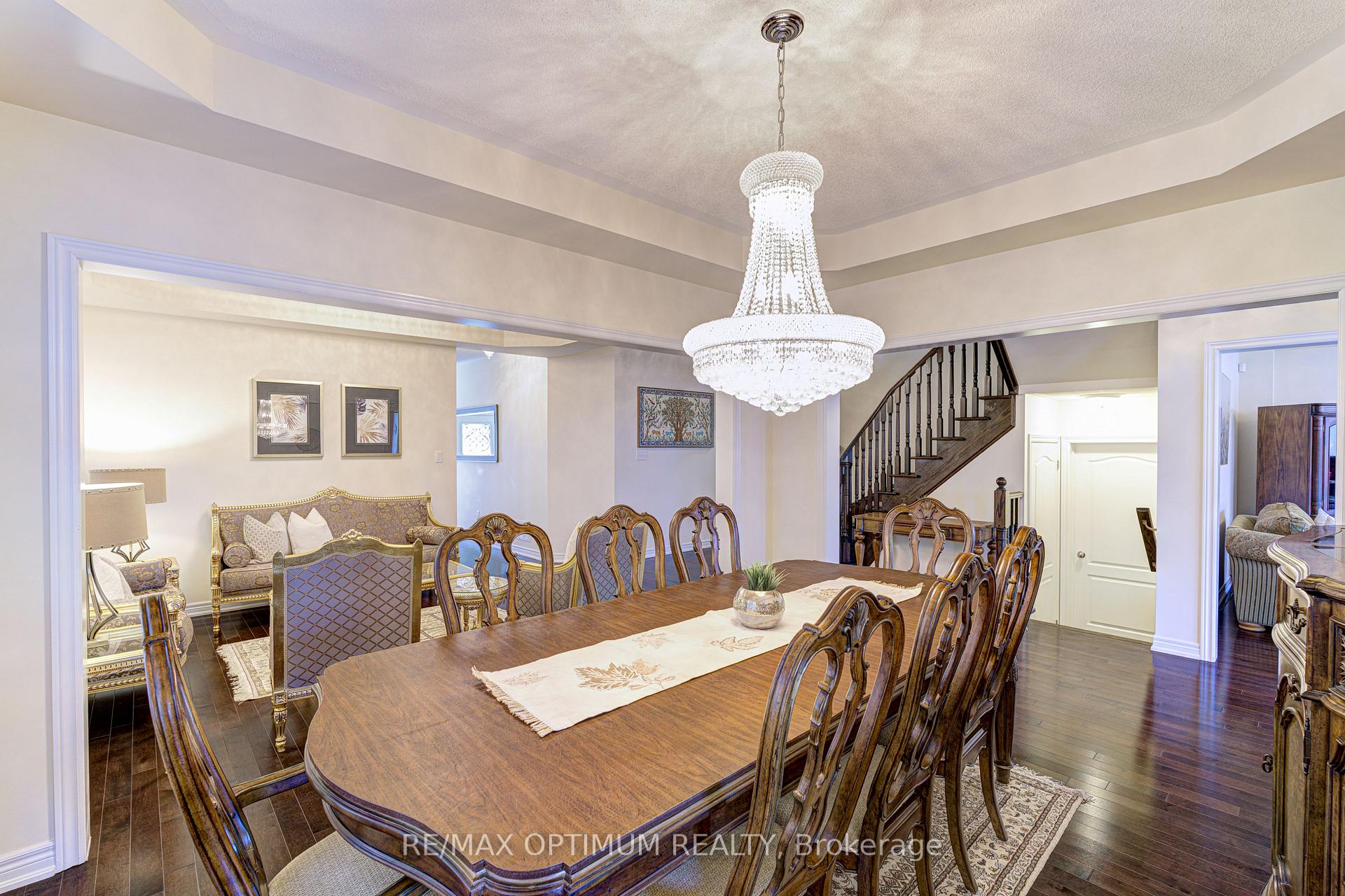 Photo 11 of 60 Impulse Circle, Brampton, Credit Valley — HOMEH