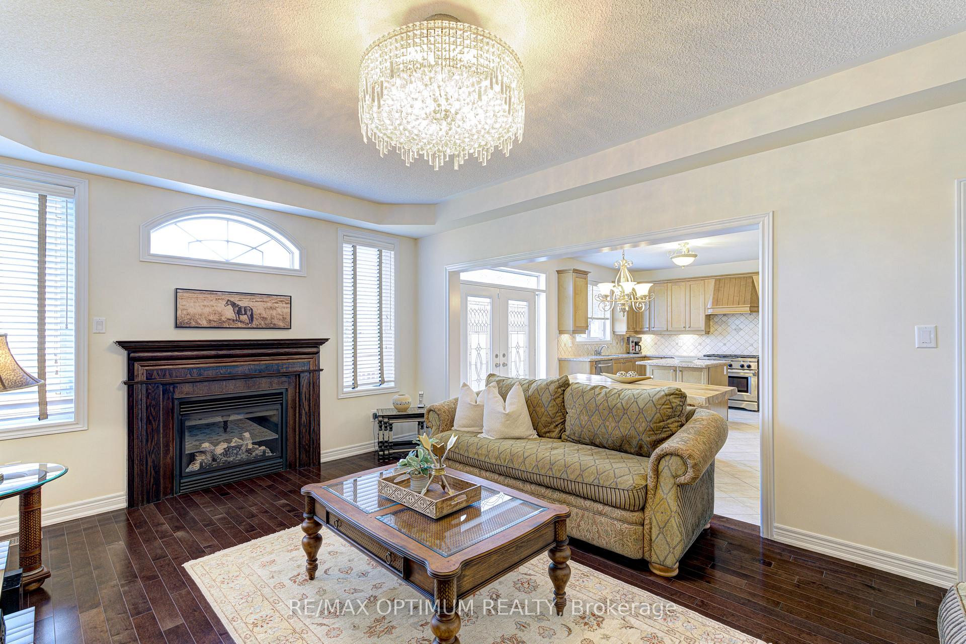 Photo 14 of 60 Impulse Circle, Brampton, Credit Valley — HOMEH