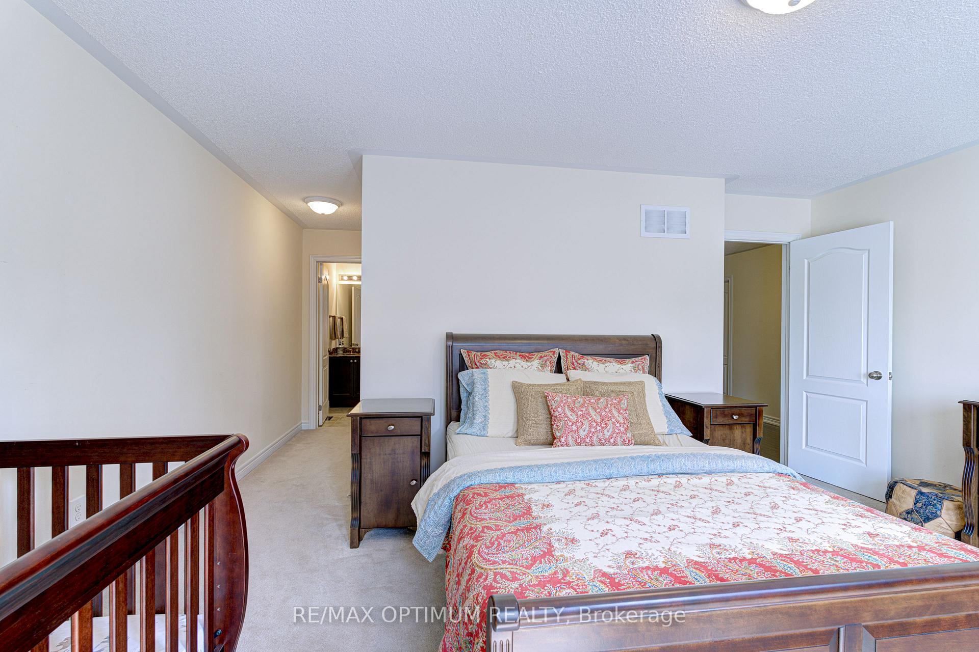 Photo 29 of 60 Impulse Circle, Brampton, Credit Valley — HOMEH