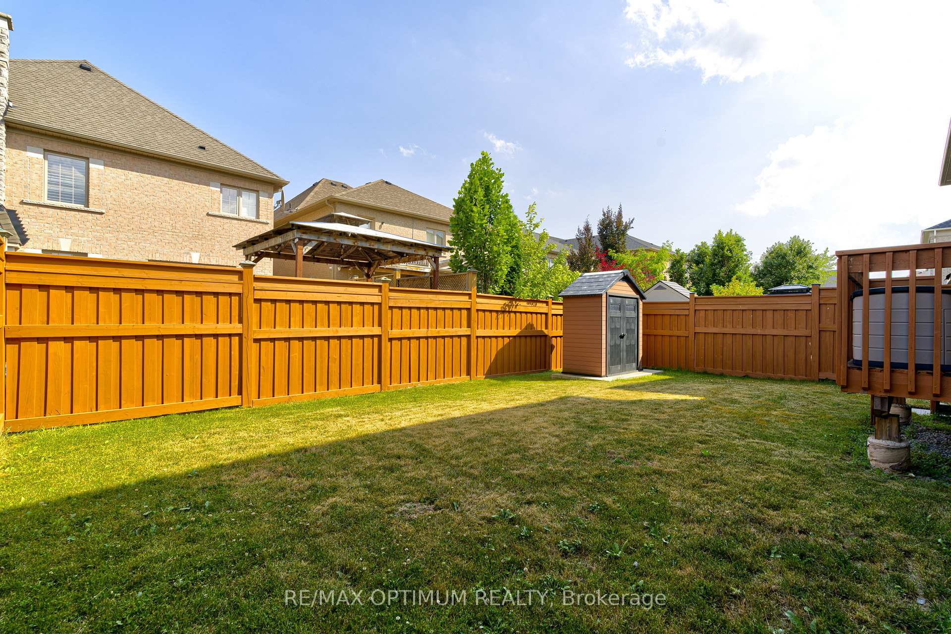 Photo 41 of 60 Impulse Circle, Brampton, Credit Valley — HOMEH