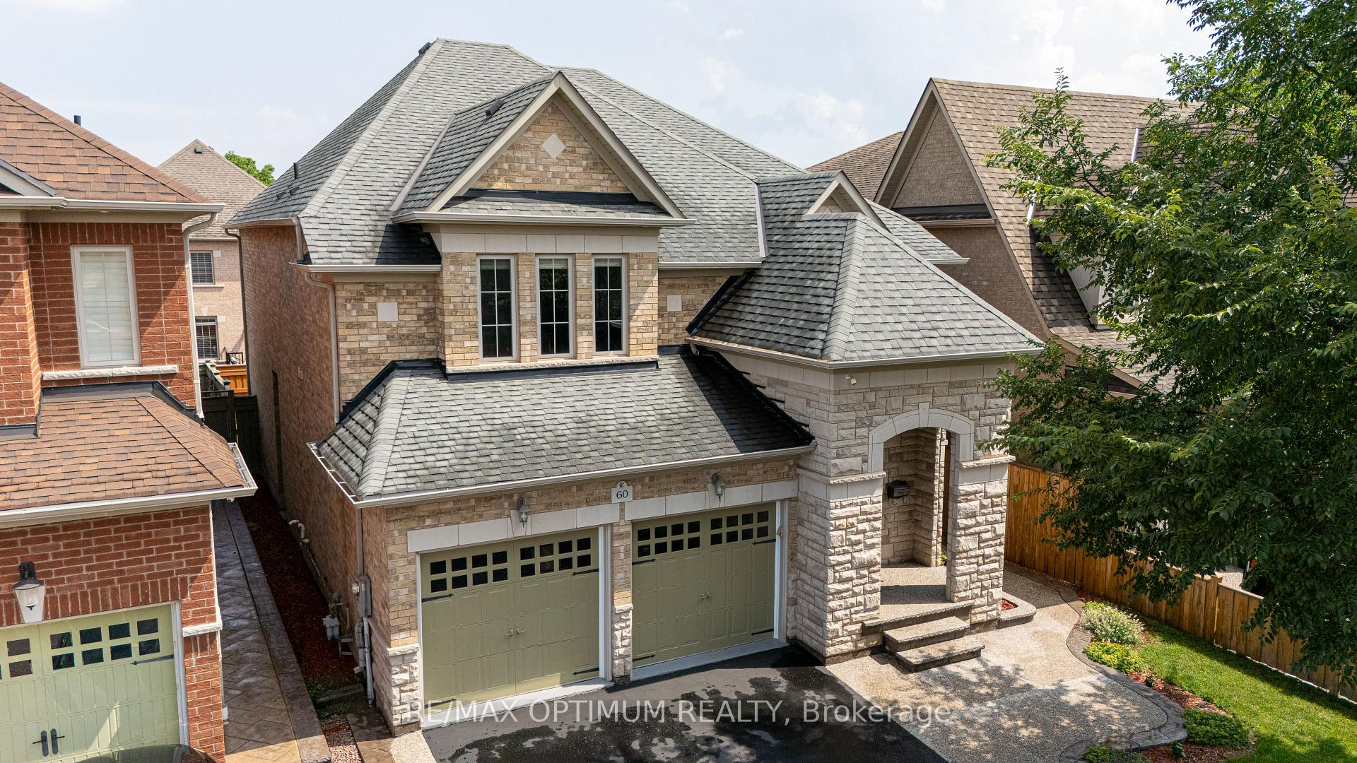 Photo 43 of 60 Impulse Circle, Brampton, Credit Valley — HOMEH