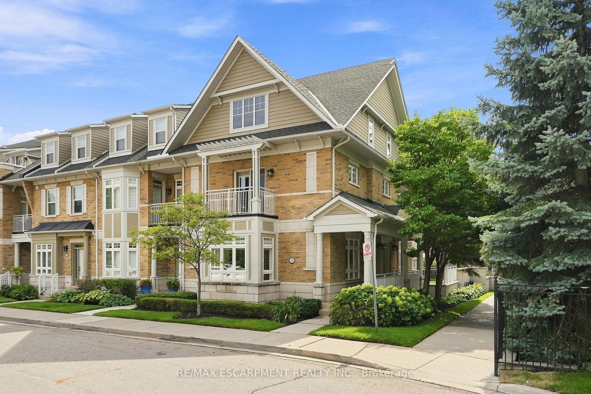 Photo 1 of 36 Compass Way, Mississauga, Port Credit — HOMEH