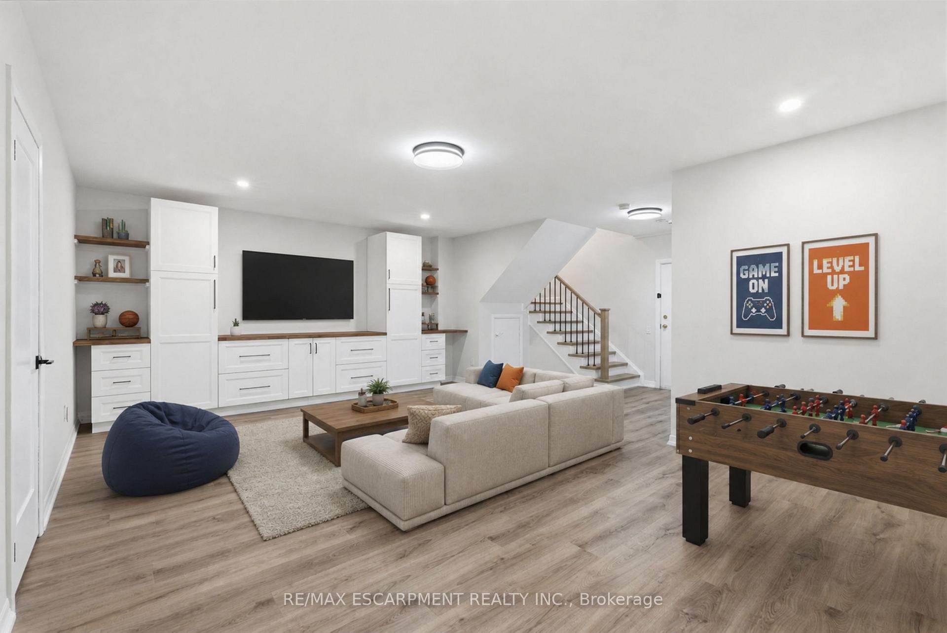 Photo 12 of 36 Compass Way, Mississauga, Port Credit — HOMEH