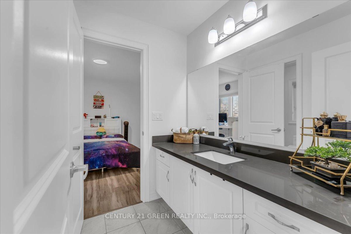 Photo 30 of 16 Grendon Crescent, Brampton, Credit Valley — HOMEH