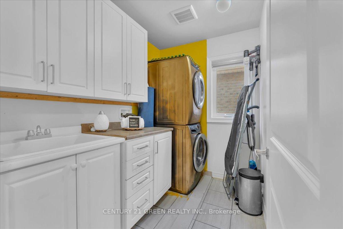 Photo 34 of 16 Grendon Crescent, Brampton, Credit Valley — HOMEH