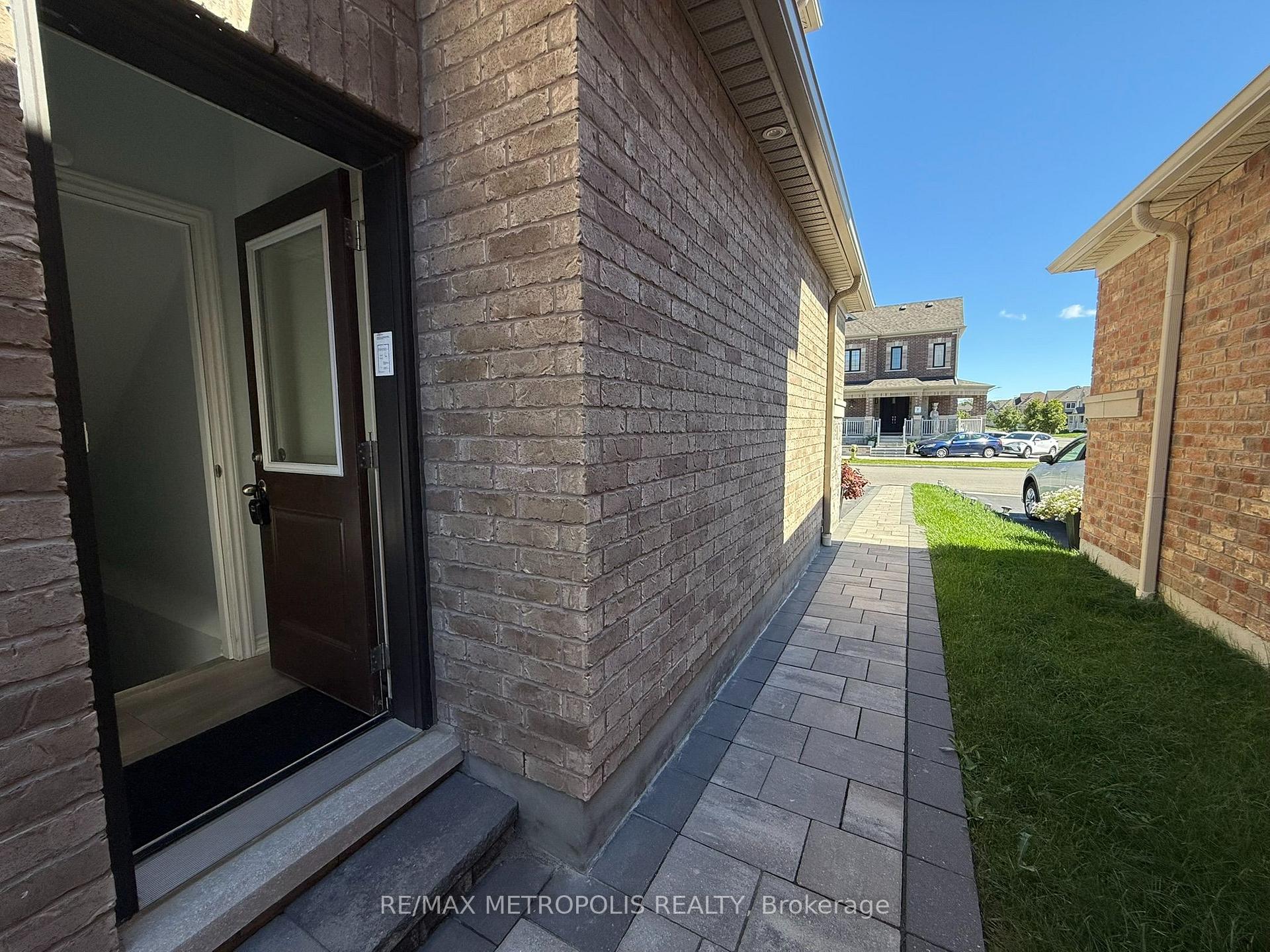 Photo 9 of Unit Basement, 68 Maskell Crescent, Whitby, Rural Whitby — HOMEH