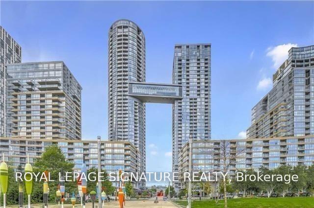 Front of Unit 4315, 21 Iceboat Terrace