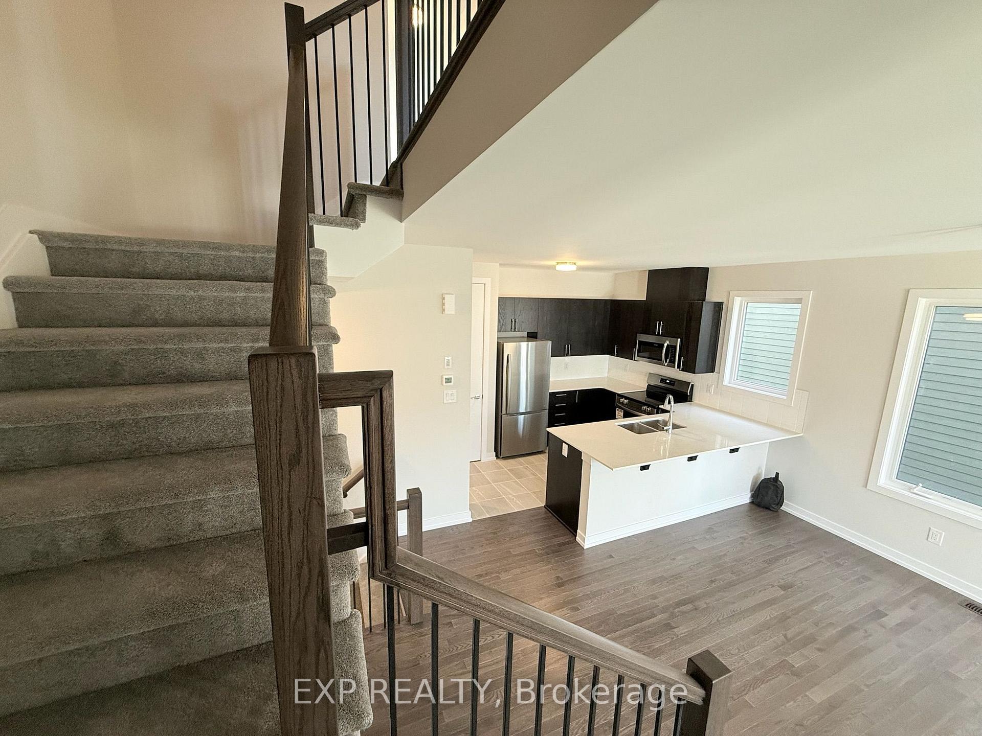 Photo 21 of 538 Oldenburg Avenue, Ottawa, Btwn Franktown Rd. & Fallowfield Rd. — HOMEH