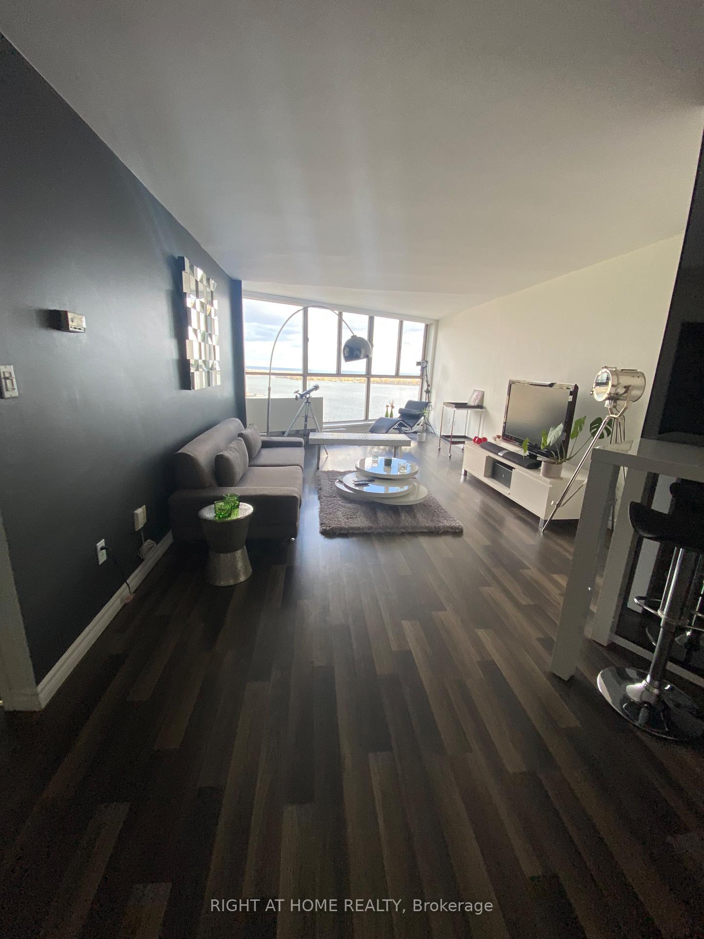 Photo 21 of Unit 3008, 270 Queens Quay, Toronto, Waterfront Communities — HOMEH