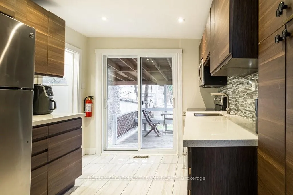 Photo 8 of 109 Royal Avenue, Hamilton, Ainslie Wood — HOMEH