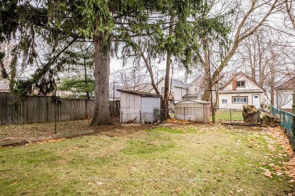 Photo 33 of 109 Royal Avenue, Hamilton, Ainslie Wood — HOMEH