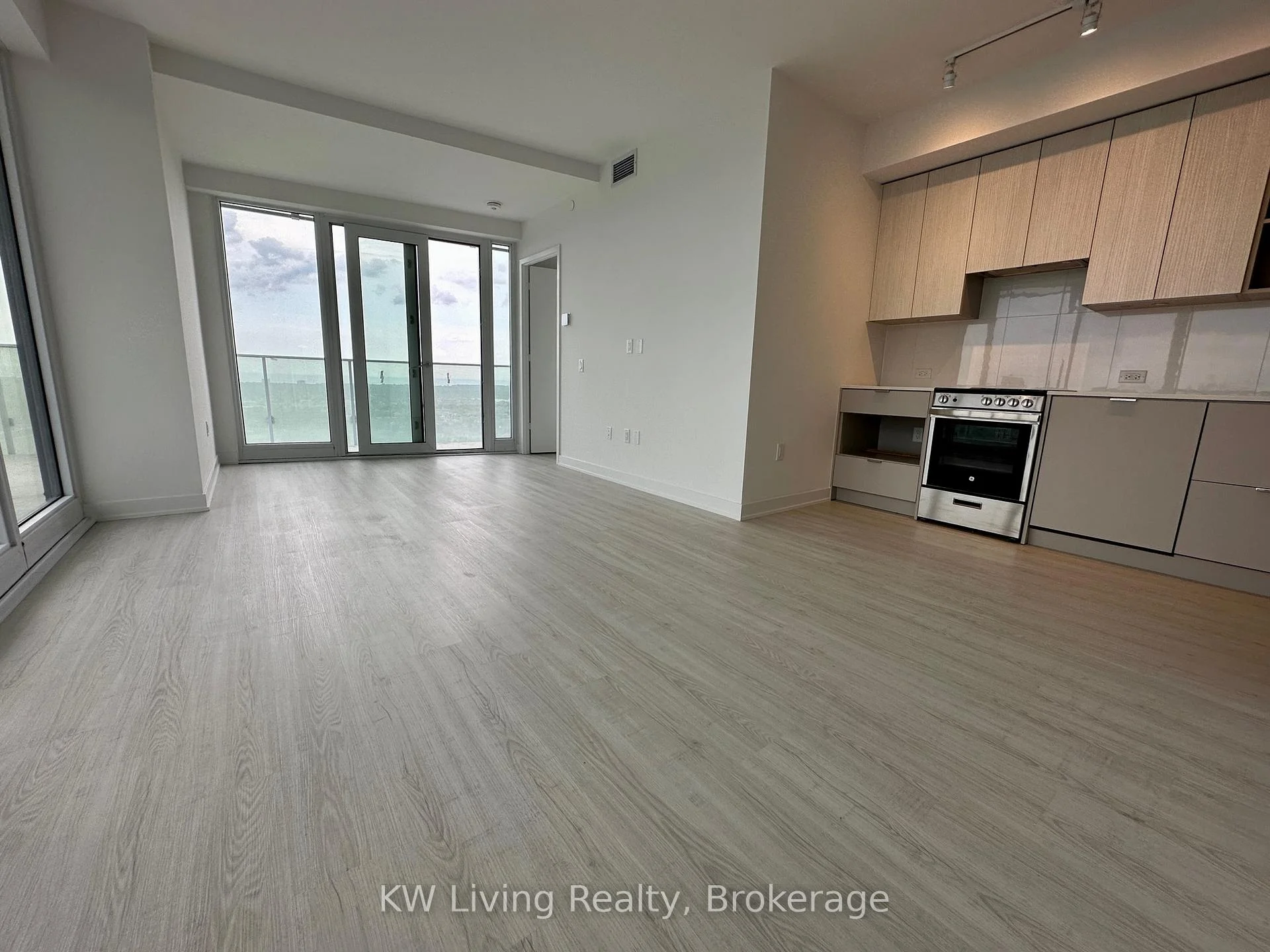 Photo 8 of Unit 2204, 3883 Quartz Road, Mississauga, Mississauga Valleys — HOMEH
