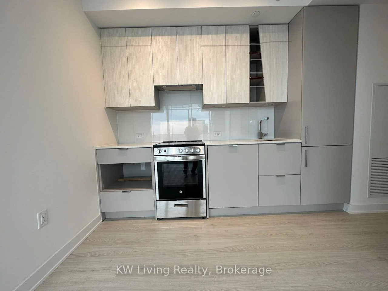Photo 16 of Unit 2204, 3883 Quartz Road, Mississauga, Mississauga Valleys — HOMEH