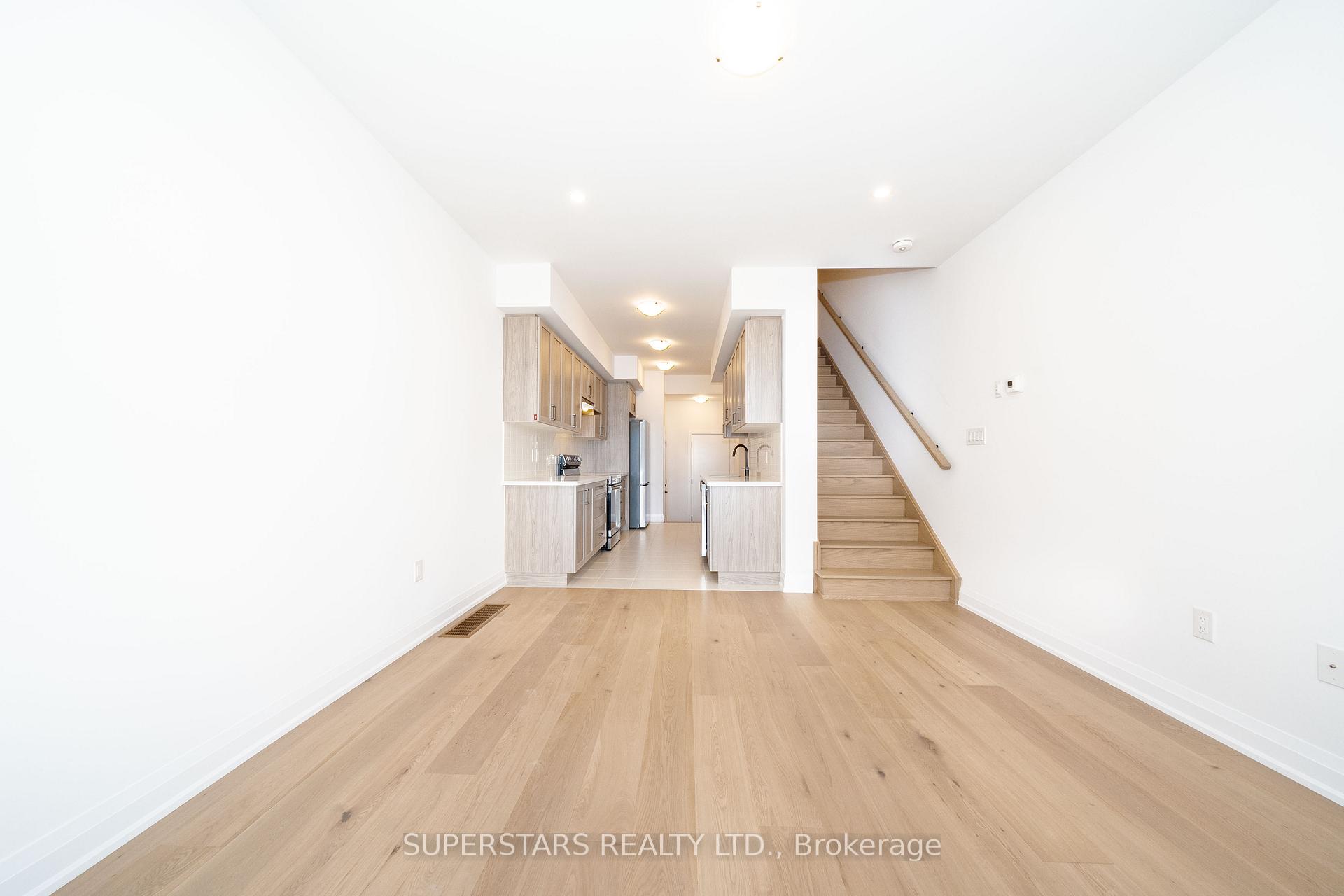 Photo 6 of #1-26 Ranch Terrace, Barrie, Rural Barrie Southeast — HOMEH