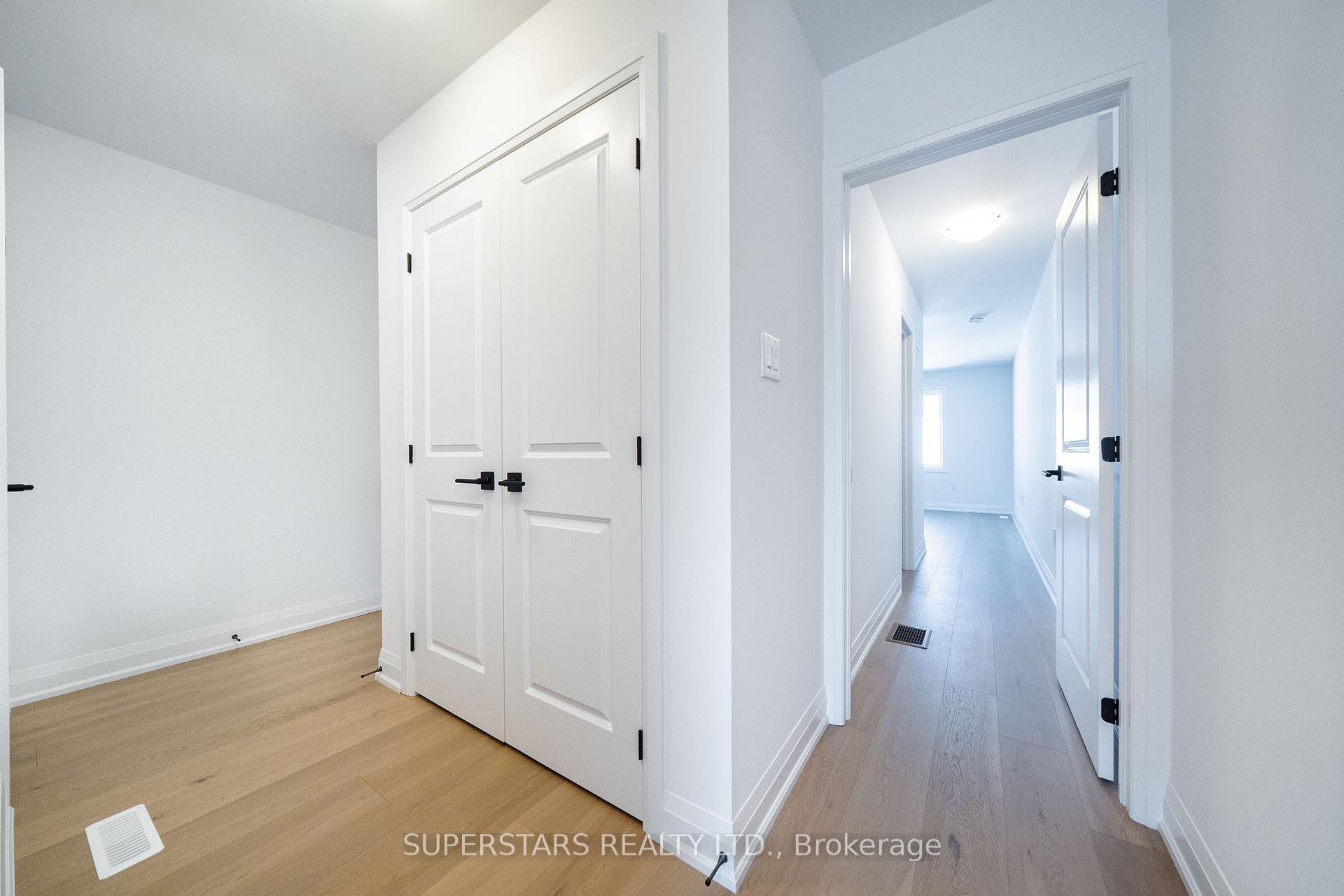 Photo 7 of #1-26 Ranch Terrace, Barrie, Rural Barrie Southeast — HOMEH