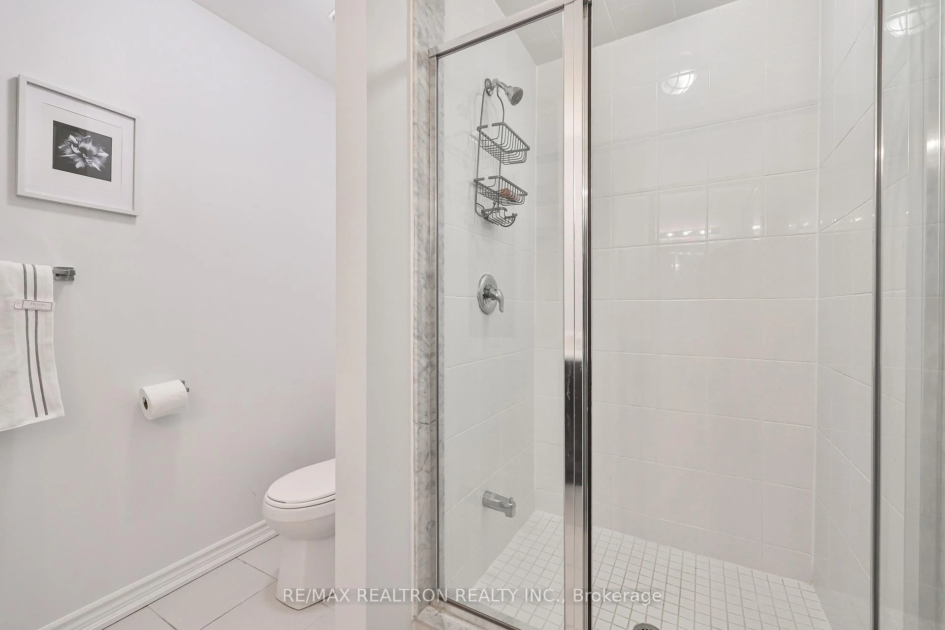 Photo 27 of 30 Terry Crescent, Clarington, Bowmanville — HOMEH