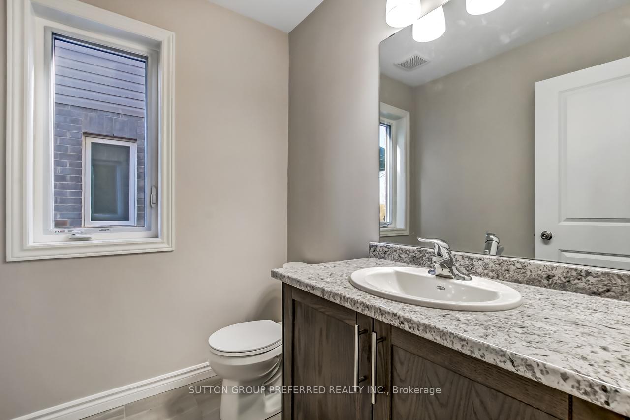 Photo 4 of 371 Kennington Way, London, South W — HOMEH