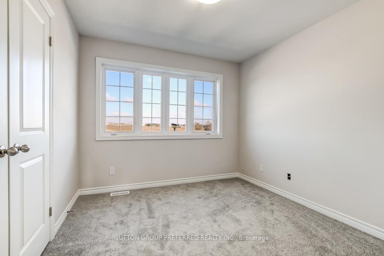 Photo 15 of 371 Kennington Way, London, South W — HOMEH