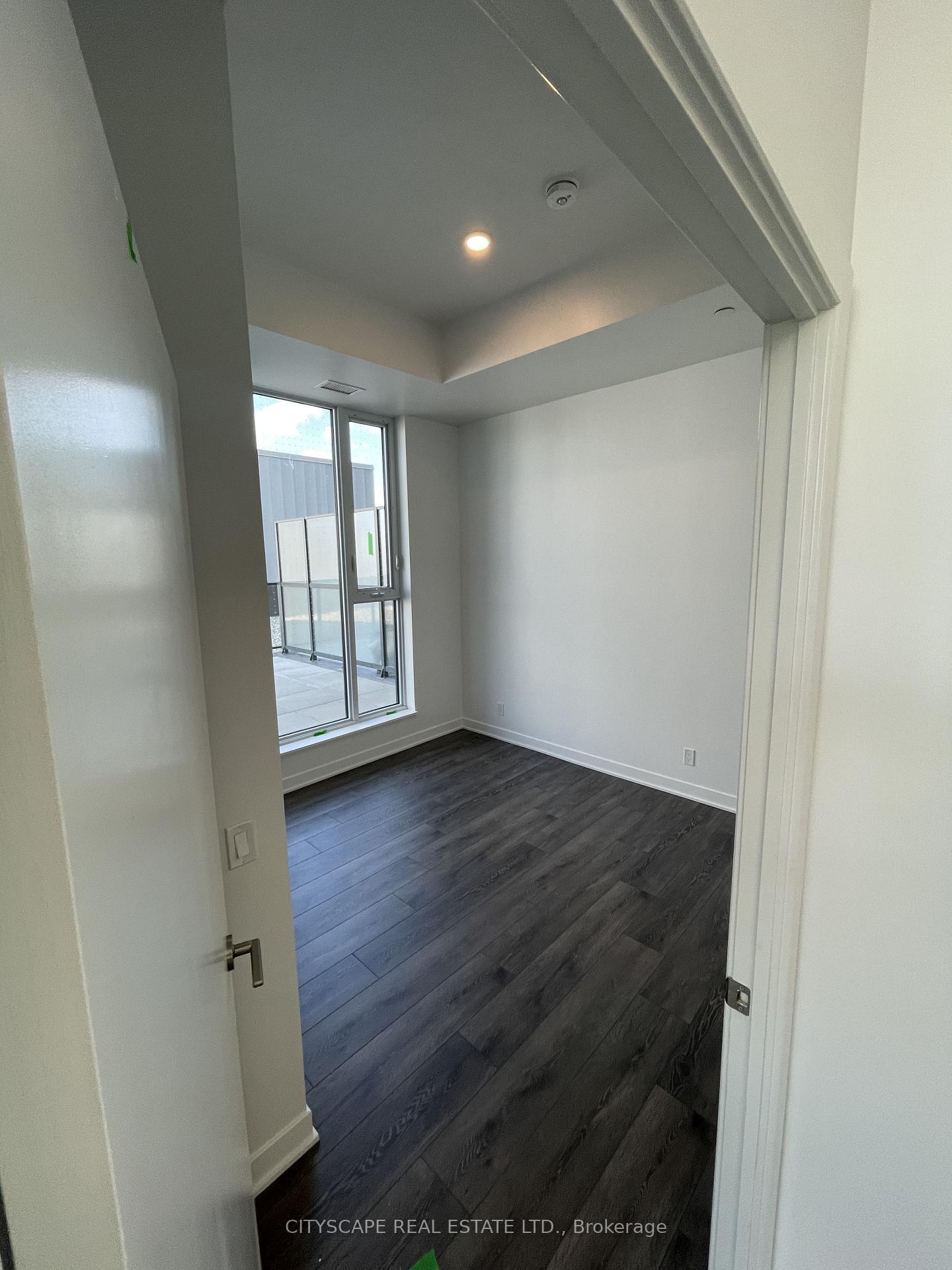 Photo 4 of Unit 223, 10 Flavelle Trail, Vaughan, Steeles West Industrial — HOMEH