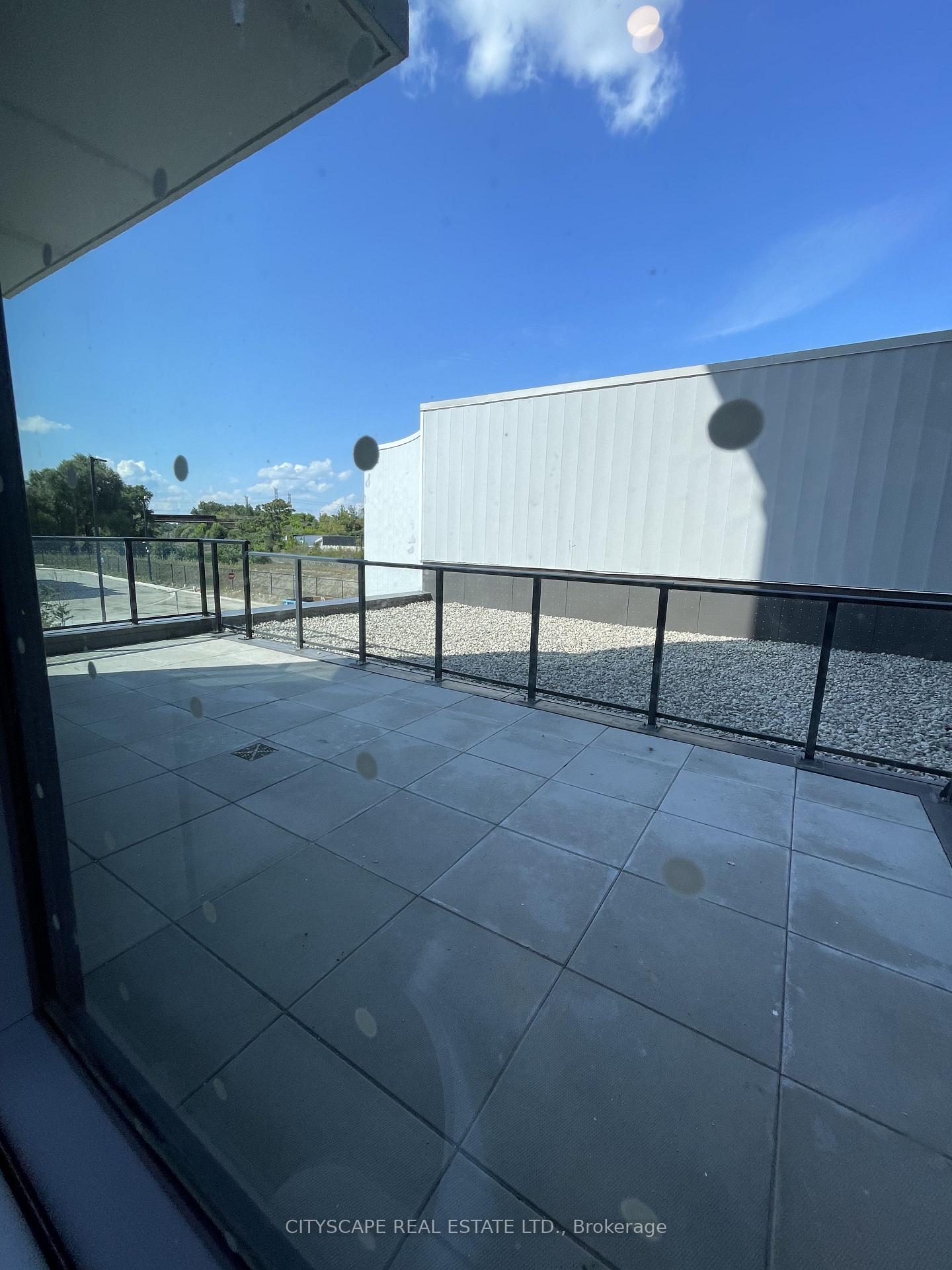 Photo 7 of Unit 223, 10 Flavelle Trail, Vaughan, Steeles West Industrial — HOMEH