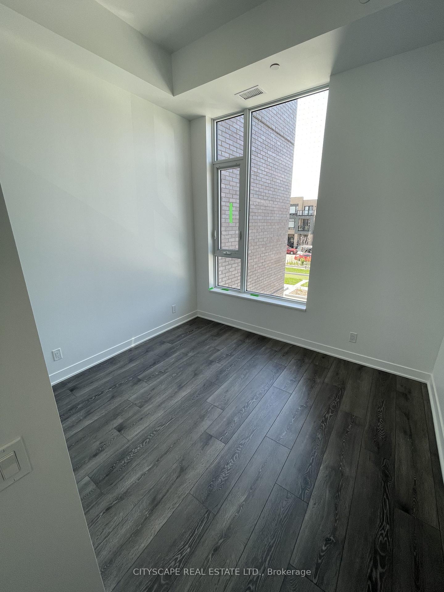 Photo 9 of Unit 223, 10 Flavelle Trail, Vaughan, Steeles West Industrial — HOMEH