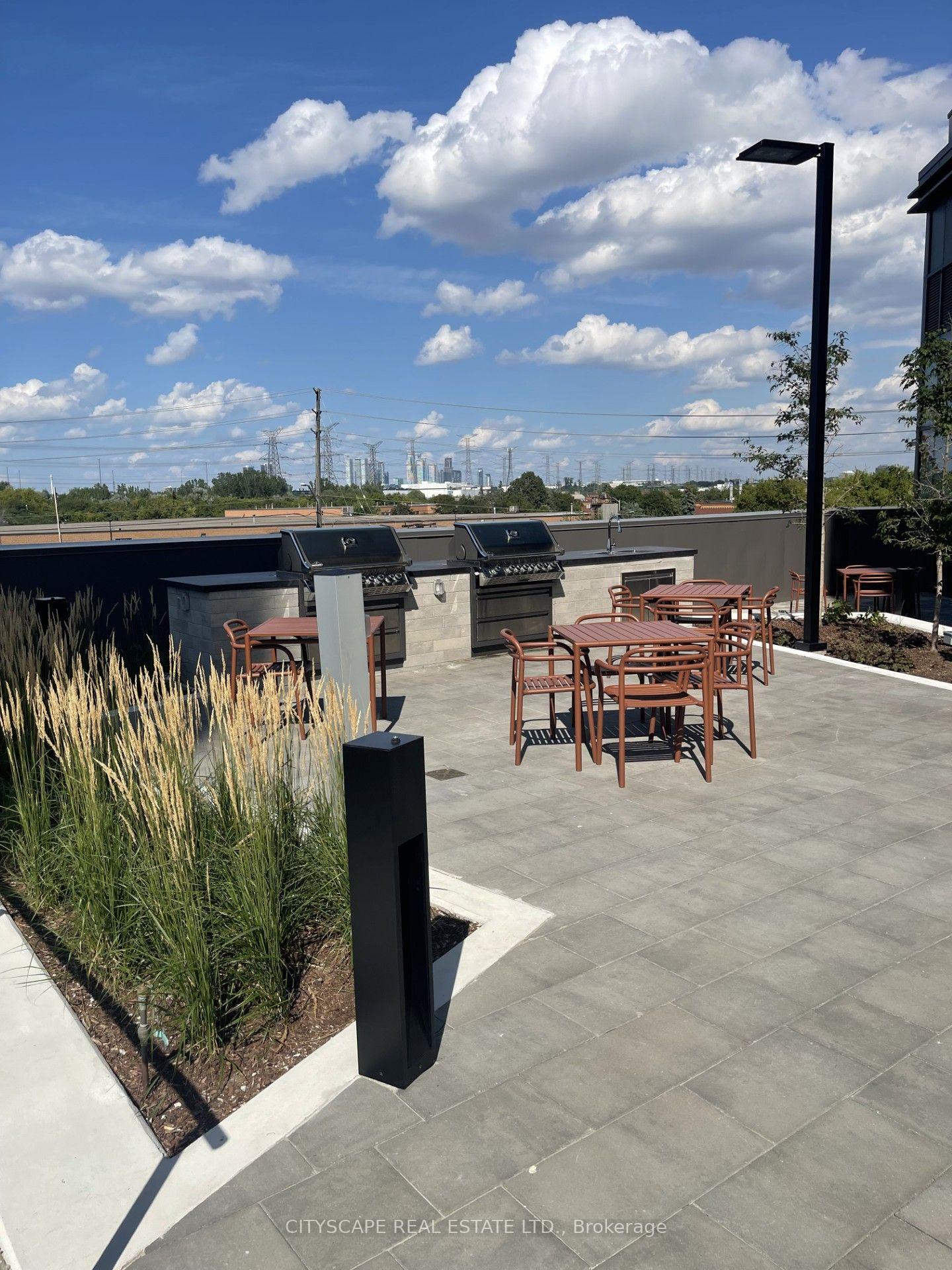 Photo 12 of Unit 223, 10 Flavelle Trail, Vaughan, Steeles West Industrial — HOMEH