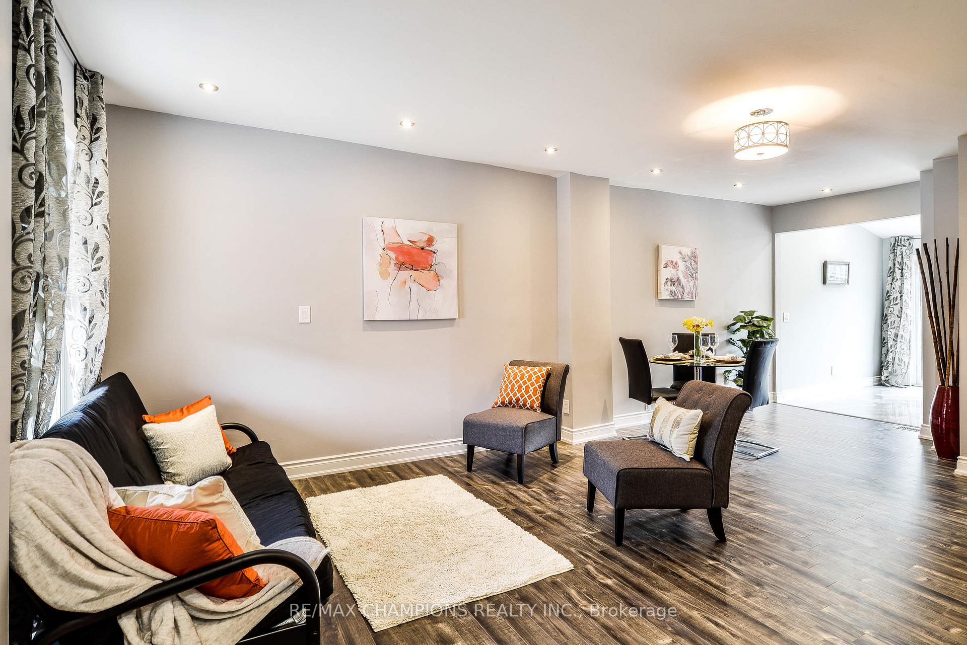 Photo 8 of Unit Main, 734 Willard Avenue, Toronto, Runnymede-Bloor West Village — HOMEH