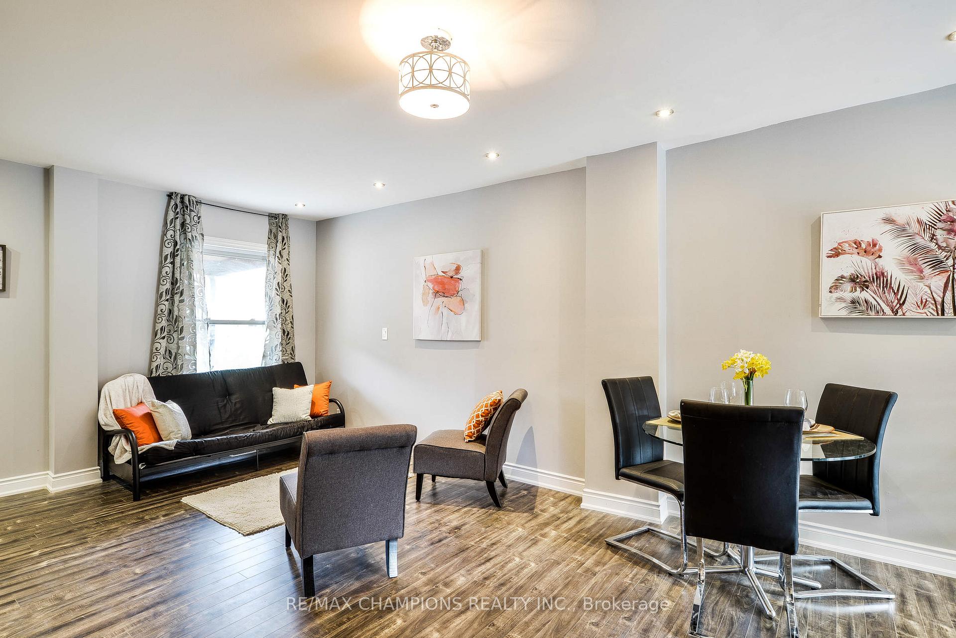 Photo 9 of Unit Main, 734 Willard Avenue, Toronto, Runnymede-Bloor West Village — HOMEH