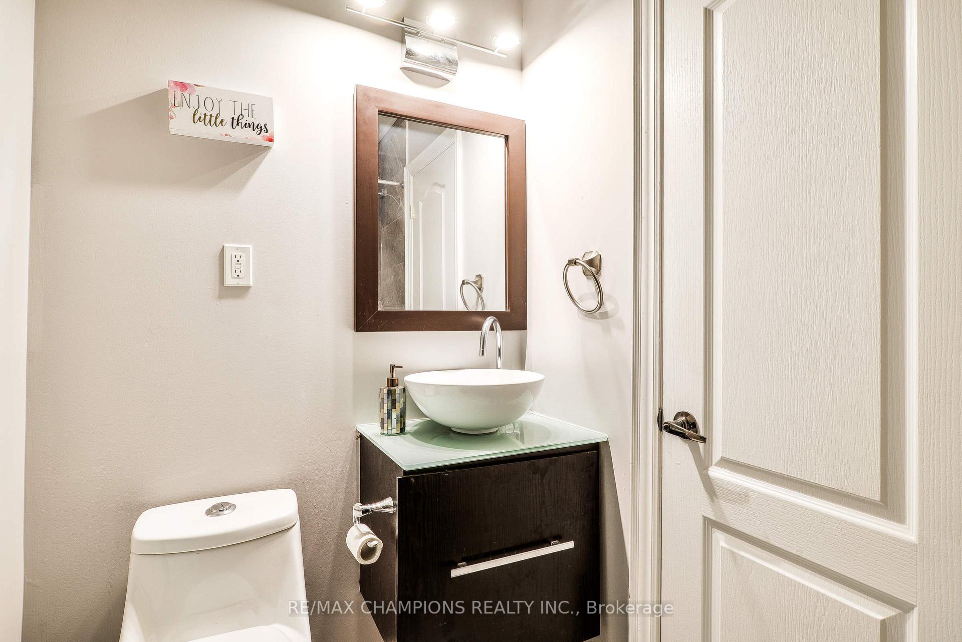 Photo 21 of Unit Main, 734 Willard Avenue, Toronto, Runnymede-Bloor West Village — HOMEH