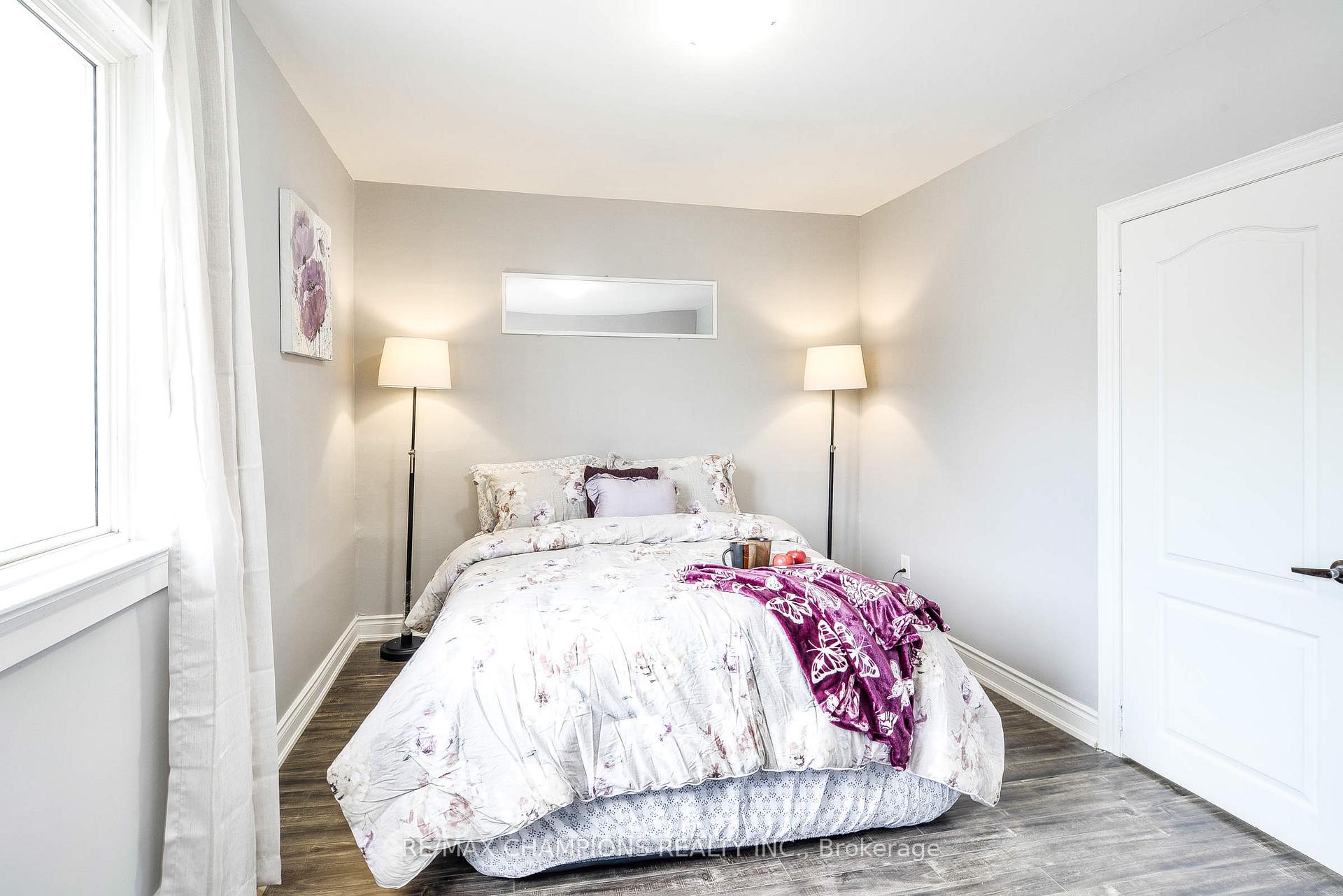 Photo 25 of Unit Main, 734 Willard Avenue, Toronto, Runnymede-Bloor West Village — HOMEH