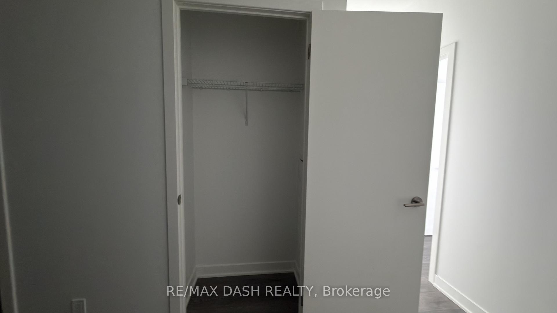 Photo 14 of Unit 1002, 10 Flavelle Trail, Vaughan, Steeles West Industrial — HOMEH