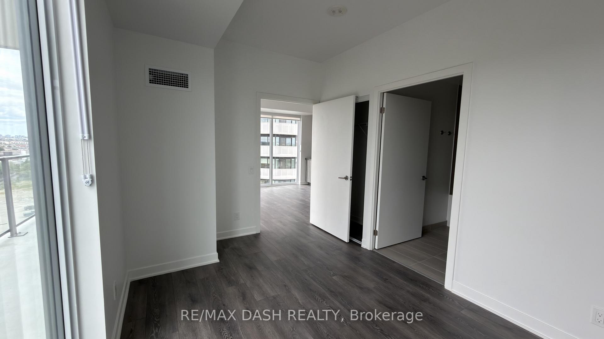 Photo 15 of Unit 1002, 10 Flavelle Trail, Vaughan, Steeles West Industrial — HOMEH