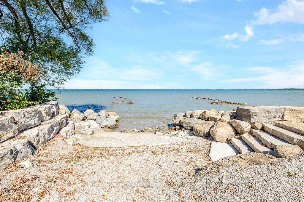 Photo 19 of 24 William Avenue, Wasaga Beach — HOMEH