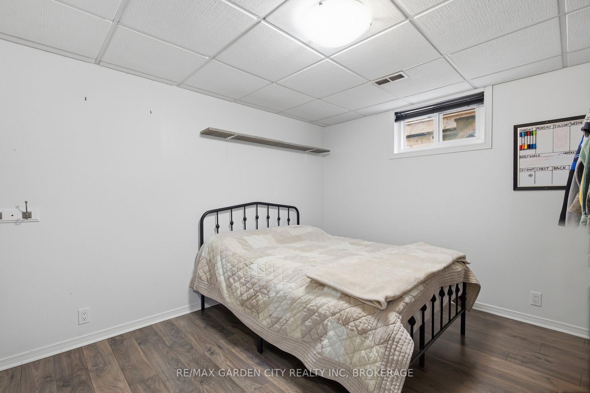 Photo 37 of 4993 Rendall Crescent, Niagara Falls, Cherrywood — HOMEH