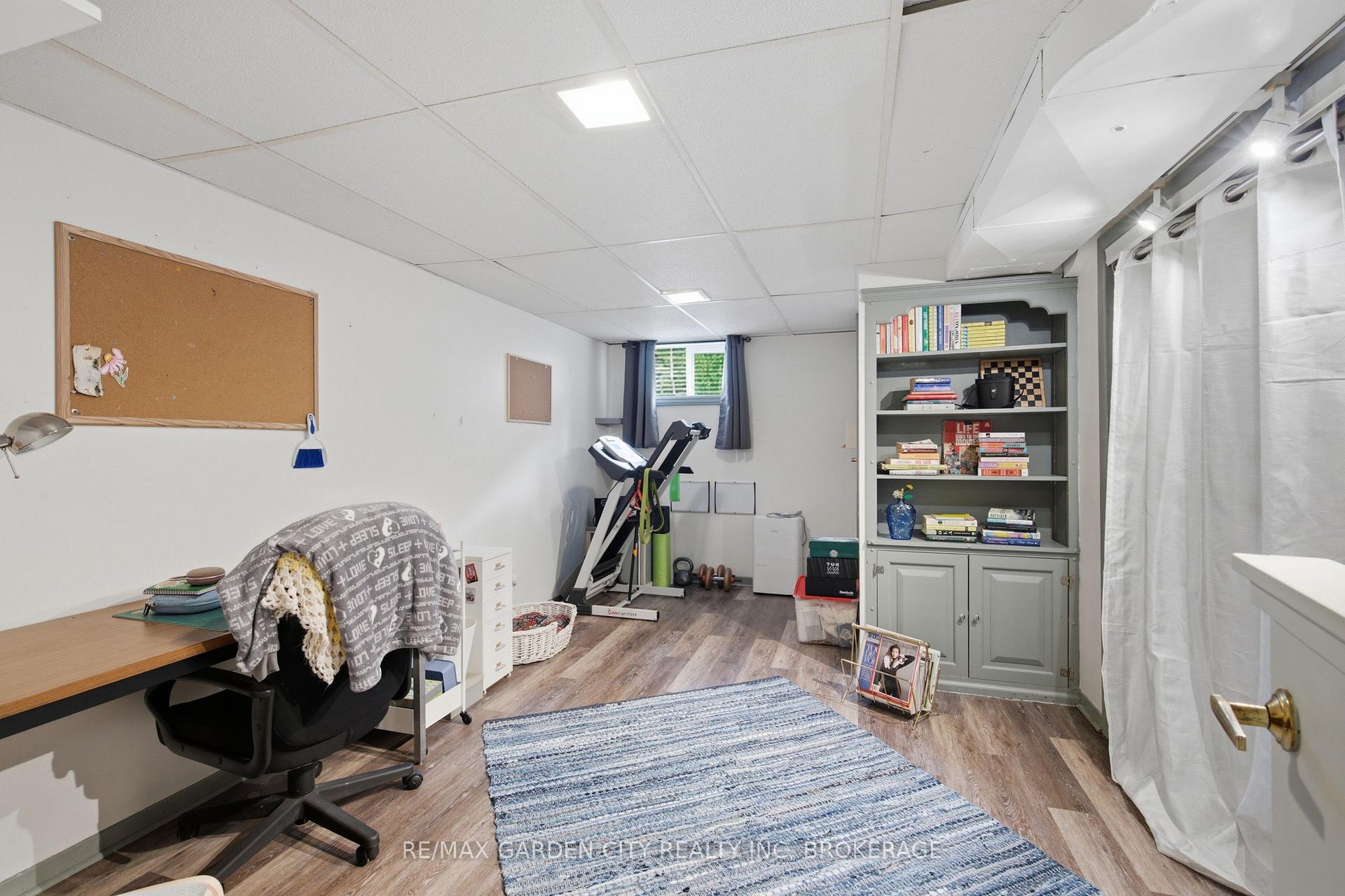Photo 39 of 4993 Rendall Crescent, Niagara Falls, Cherrywood — HOMEH