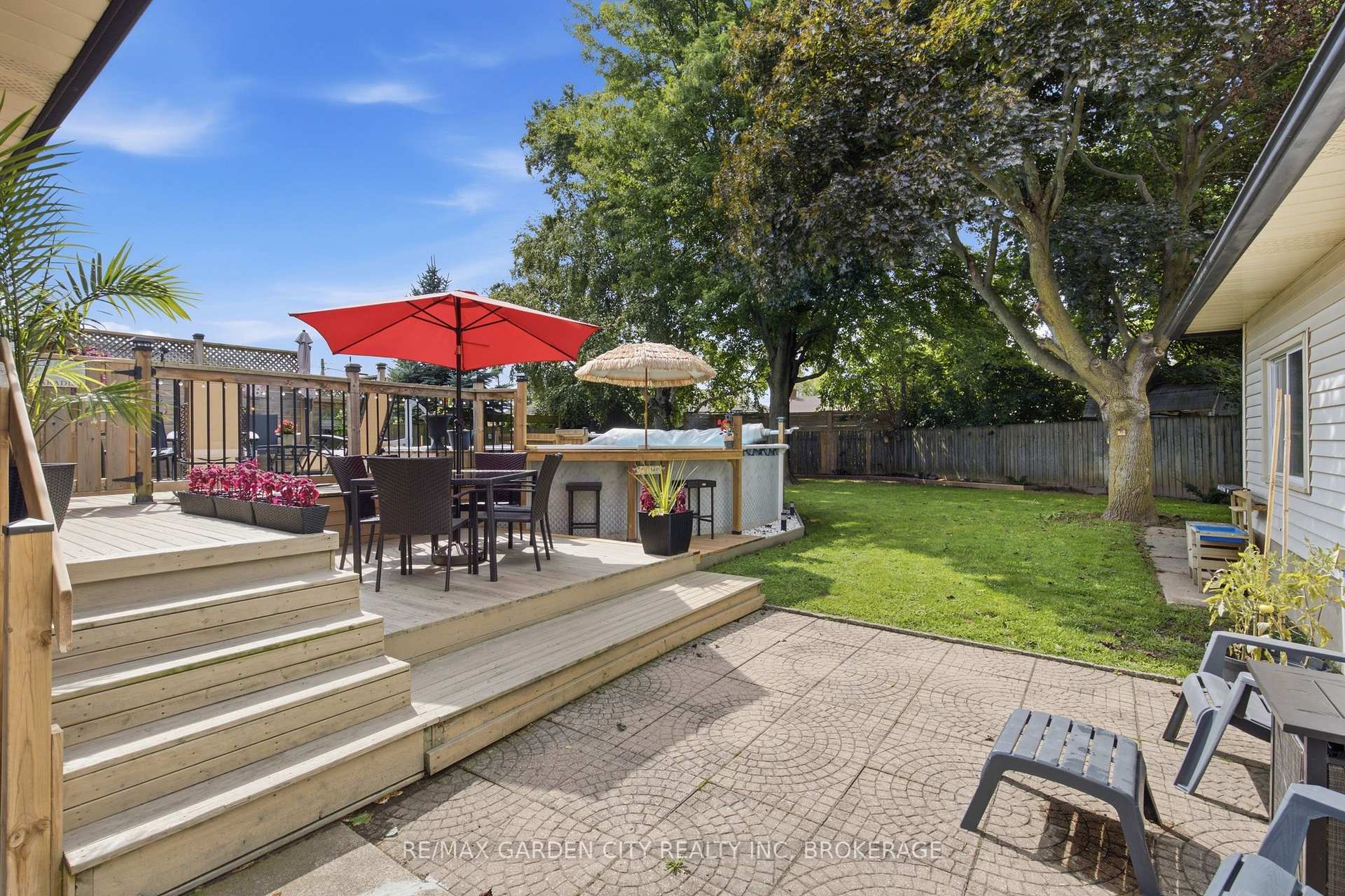 Photo 44 of 4993 Rendall Crescent, Niagara Falls, Cherrywood — HOMEH
