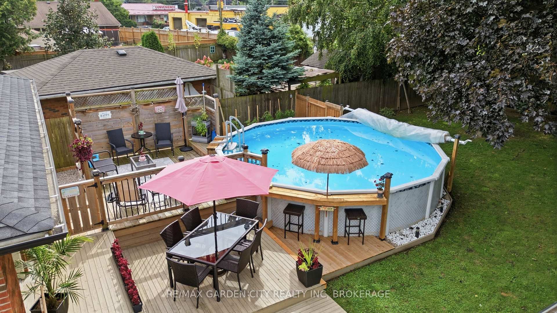 Photo 45 of 4993 Rendall Crescent, Niagara Falls, Cherrywood — HOMEH