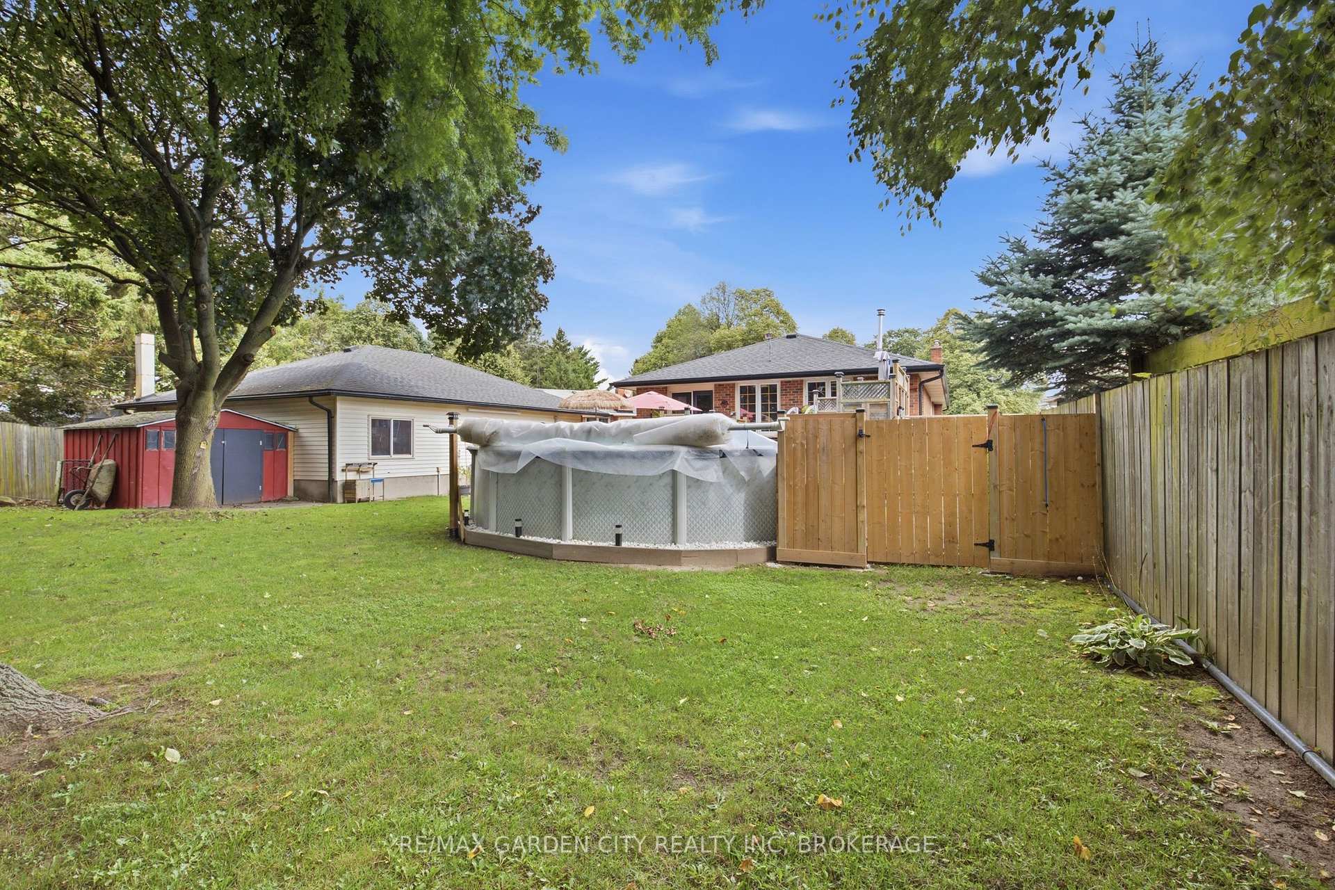 Photo 46 of 4993 Rendall Crescent, Niagara Falls, Cherrywood — HOMEH