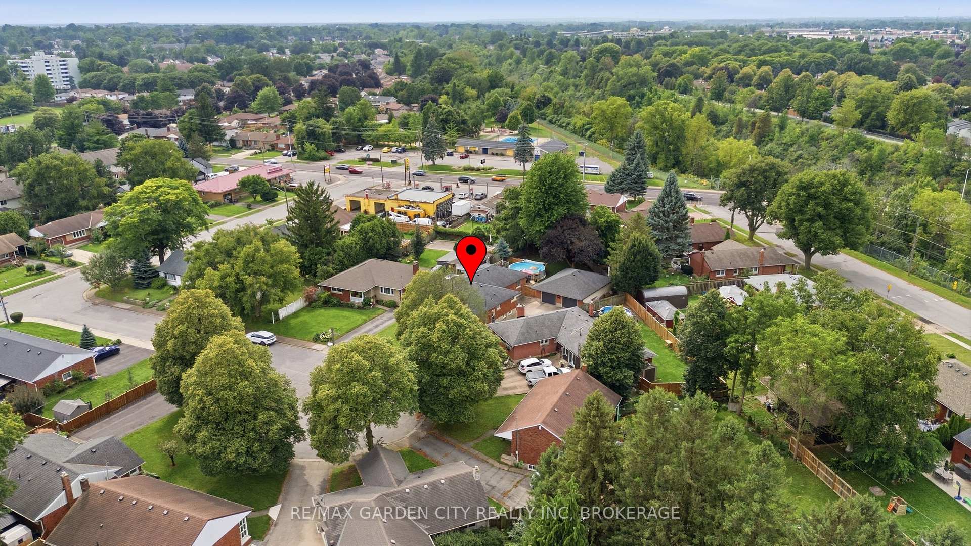 Photo 49 of 4993 Rendall Crescent, Niagara Falls, Cherrywood — HOMEH