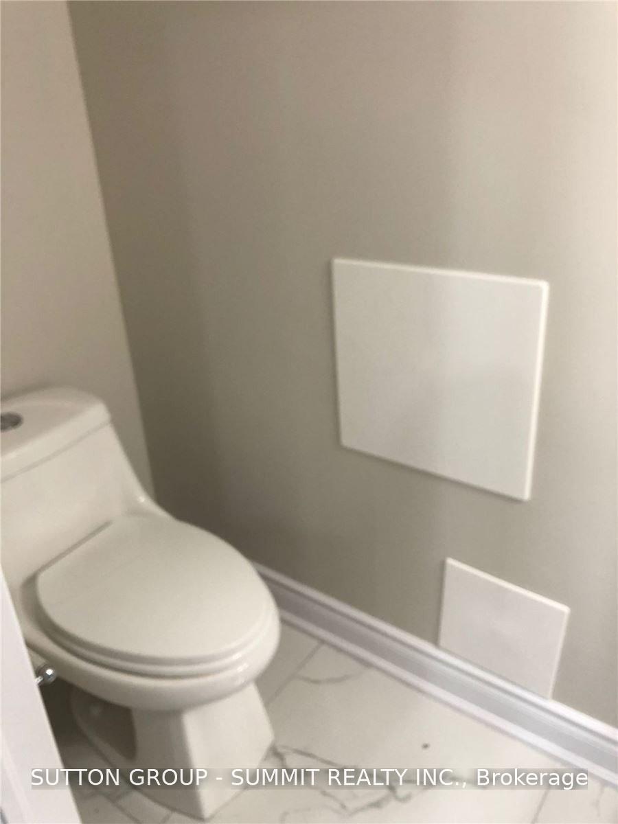 Photo 13 of Unit Bsmt, 20 Bellhaven Crescent, Brampton, Sandringham-Wellington — HOMEH