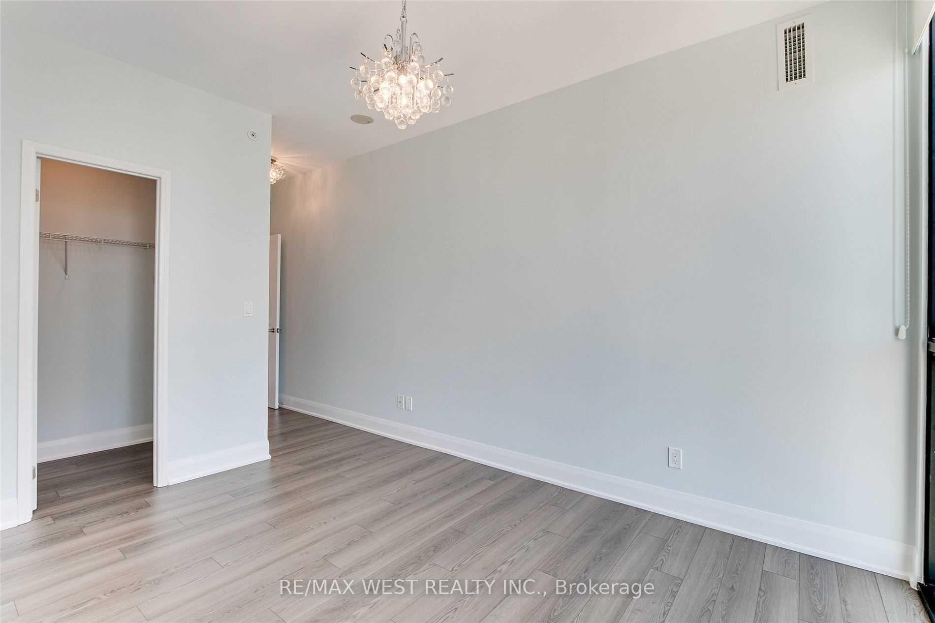 Photo 23 of Unit 3203, 2900 Highway 7, Vaughan, Concord — HOMEH