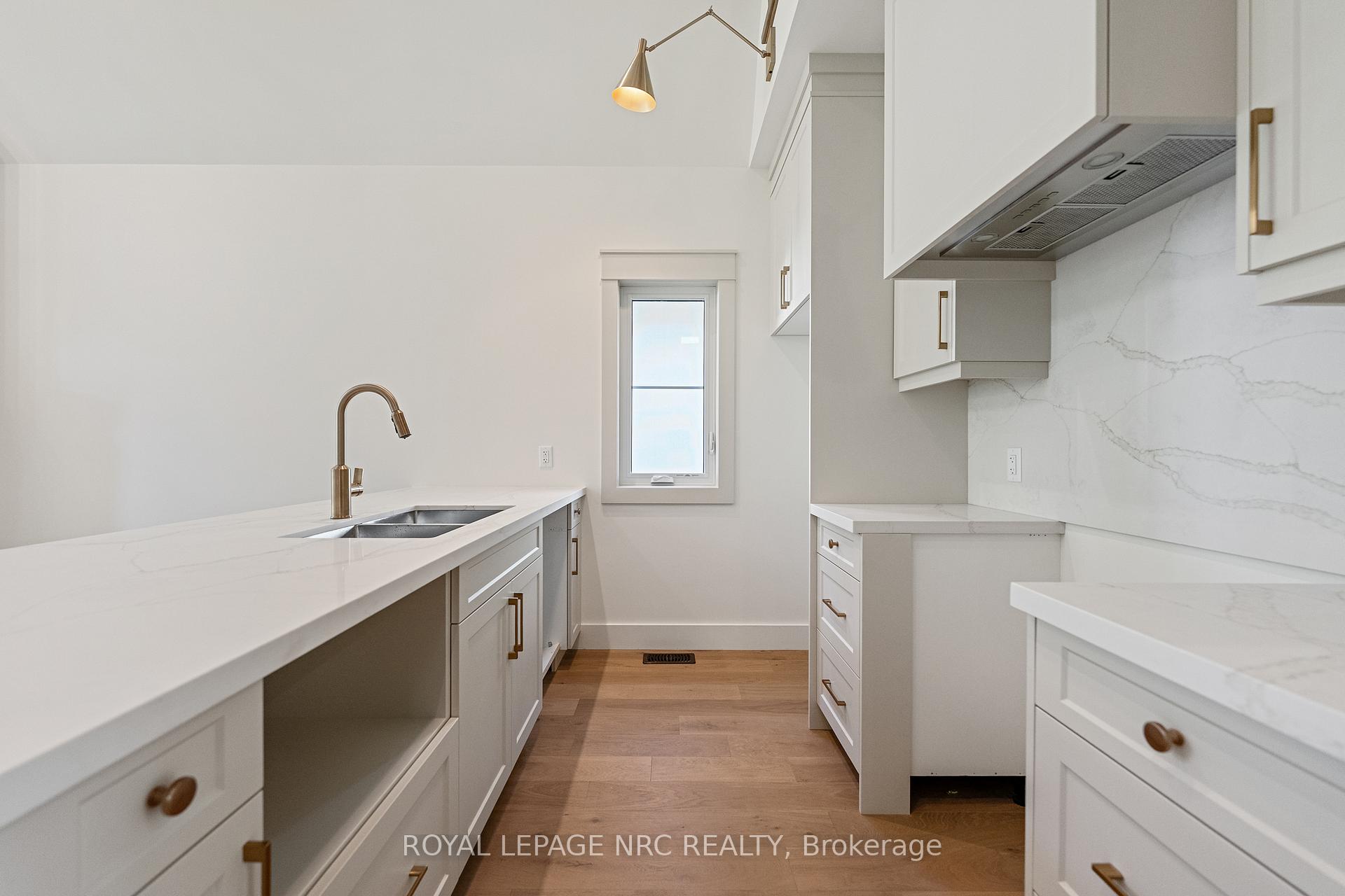 Photo 12 of 4058 Glenspring Road, Fort Erie, Crystal Beach — HOMEH