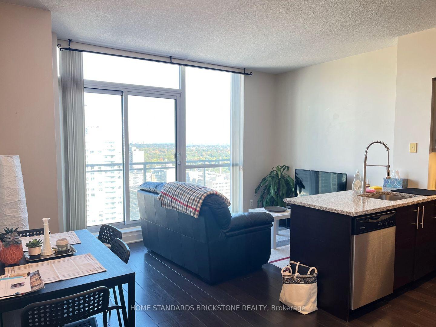 Photo 5 of Unit 1911, 83 Redpath Avenue, Toronto, Mount Pleasant West — HOMEH