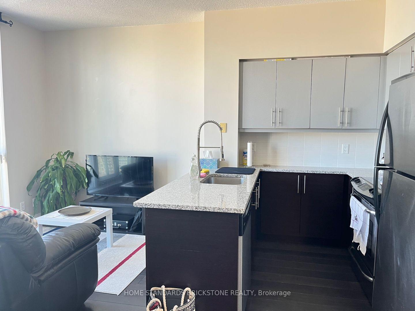 Photo 7 of Unit 1911, 83 Redpath Avenue, Toronto, Mount Pleasant West — HOMEH