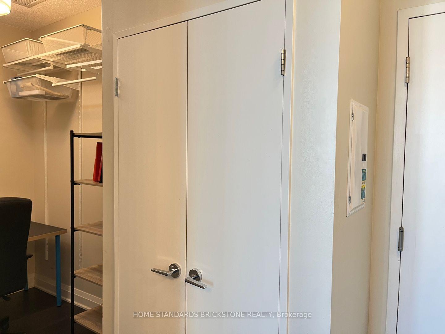 Photo 10 of Unit 1911, 83 Redpath Avenue, Toronto, Mount Pleasant West — HOMEH