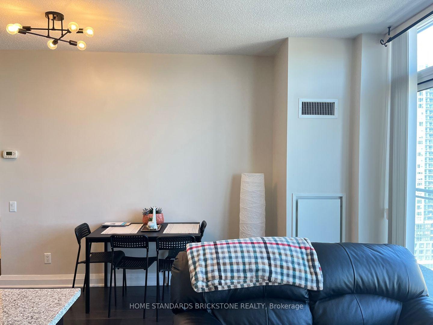 Photo 13 of Unit 1911, 83 Redpath Avenue, Toronto, Mount Pleasant West — HOMEH