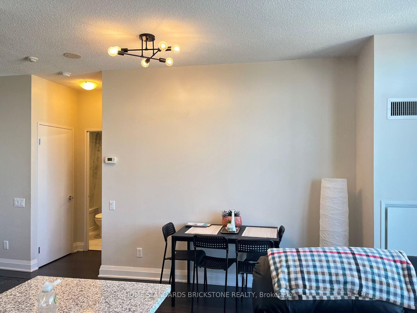 Photo 14 of Unit 1911, 83 Redpath Avenue, Toronto, Mount Pleasant West — HOMEH