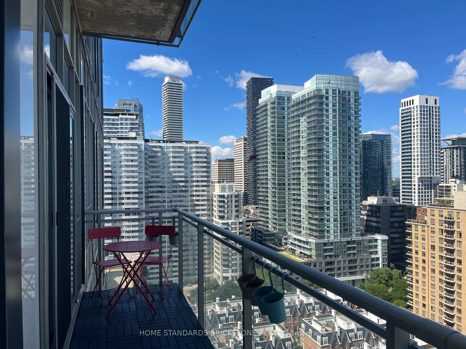Photo 24 of Unit 1911, 83 Redpath Avenue, Toronto, Mount Pleasant West — HOMEH