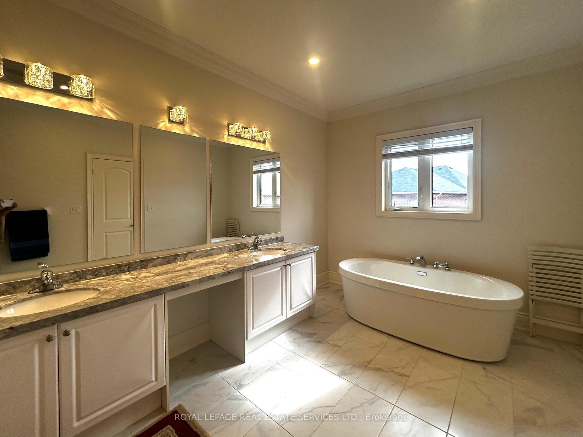 Photo 18 of 3172 William Rose Way, Oakville, Joshua Meadows — HOMEH