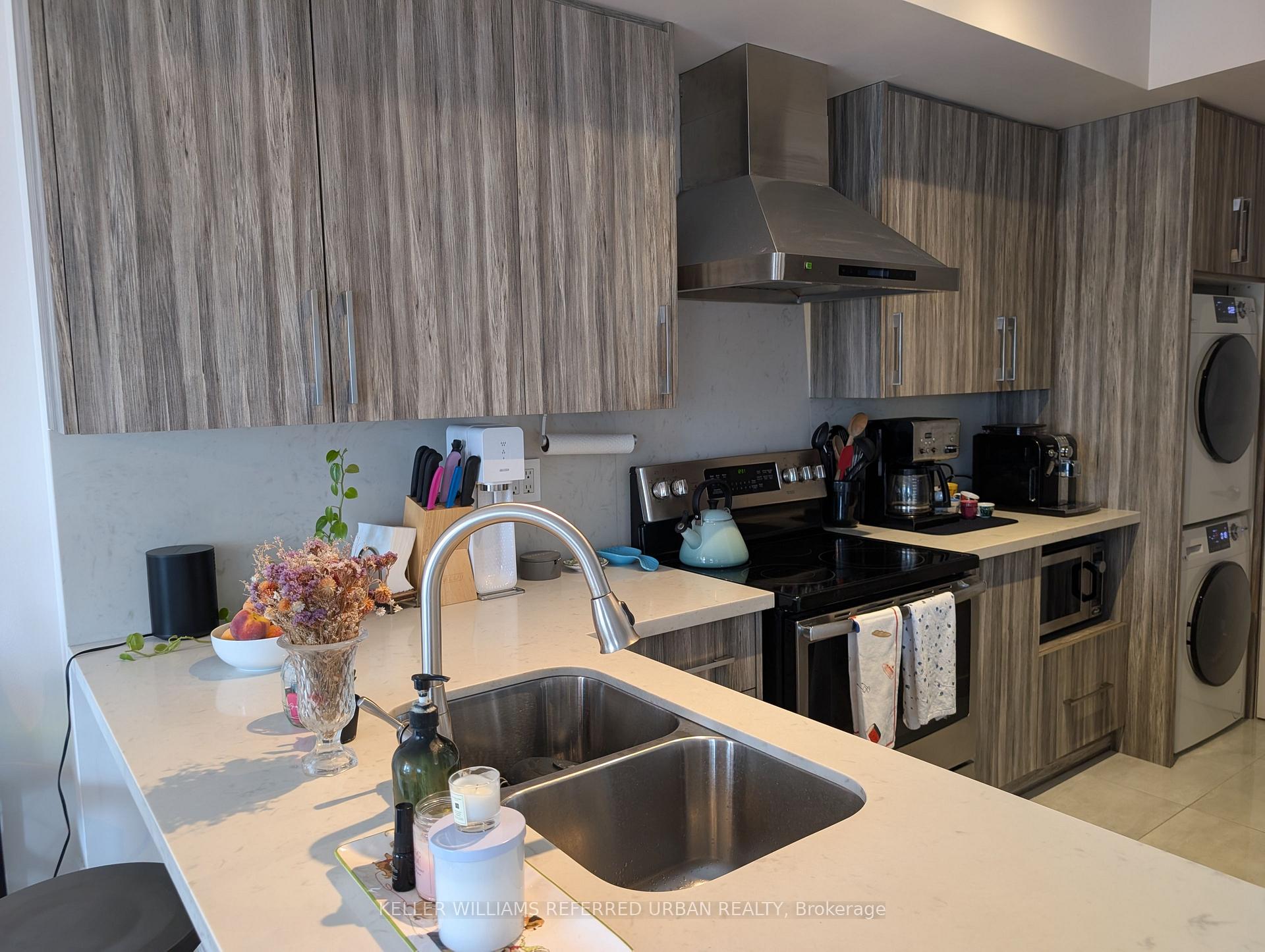 Photo 10 of Unit PH 7, 550 Front Street W, Toronto, Waterfront Communities — HOMEH